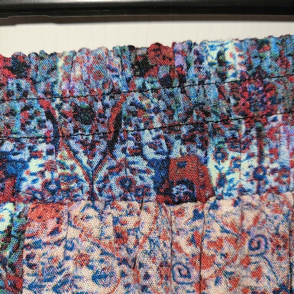 FINAL💰SALE💲- NWT Rust & Blue Crinkle Shorts - Picture 8 of 9